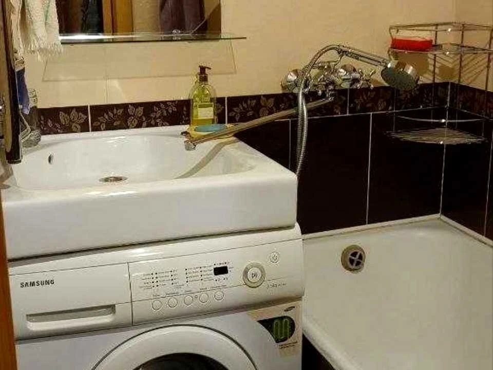 Apartment. Kyiv, Holosiivsky Prospect.