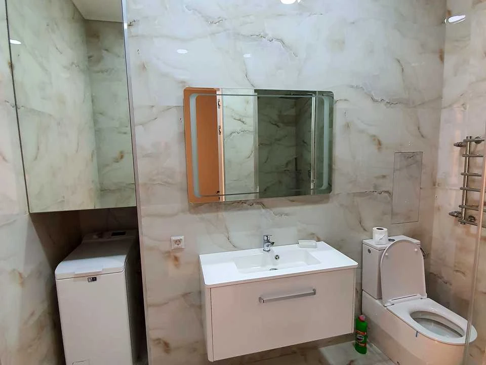 Apartment. John McKenna Street, Kyiv