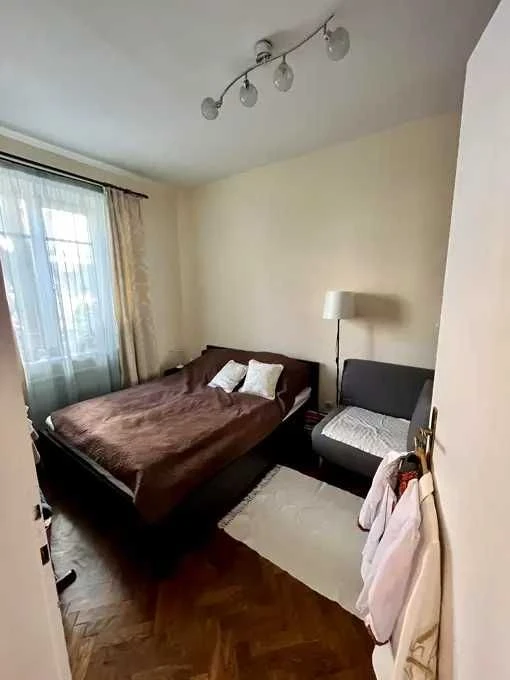 Sale of a 2-room apartment on Chupinki Street