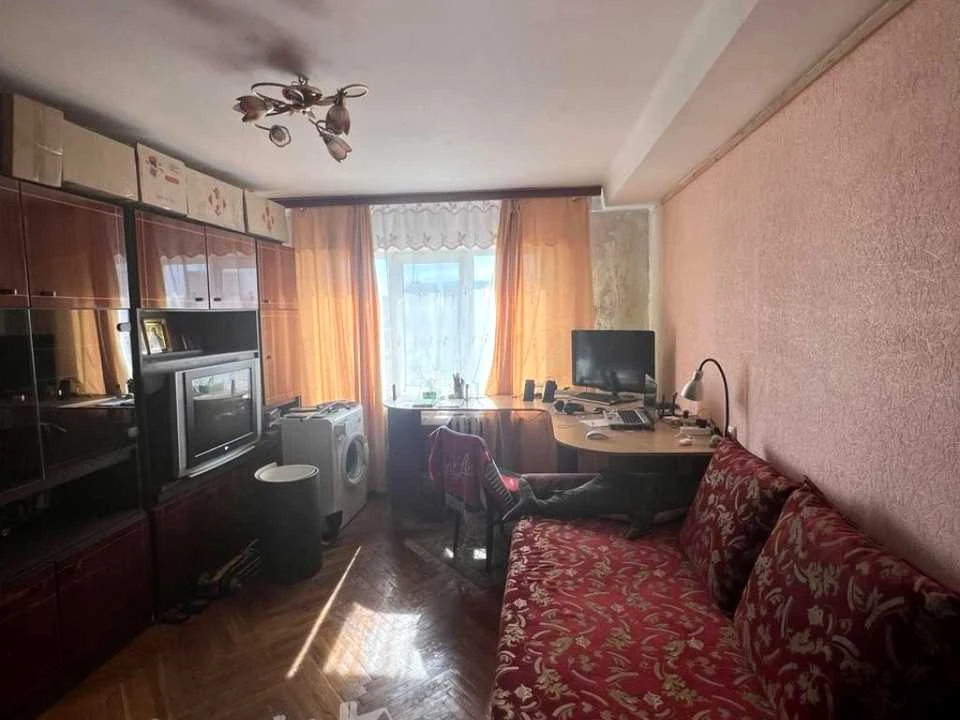 Квартира. Київ, Воскресенський просп.