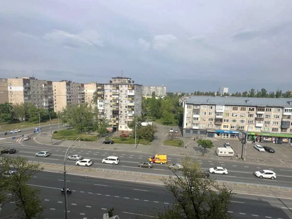 Квартира. Київ, Воскресенський просп.