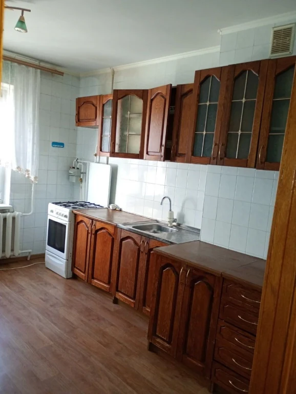 2-bedroom apartment on Vysotskogo/Palia