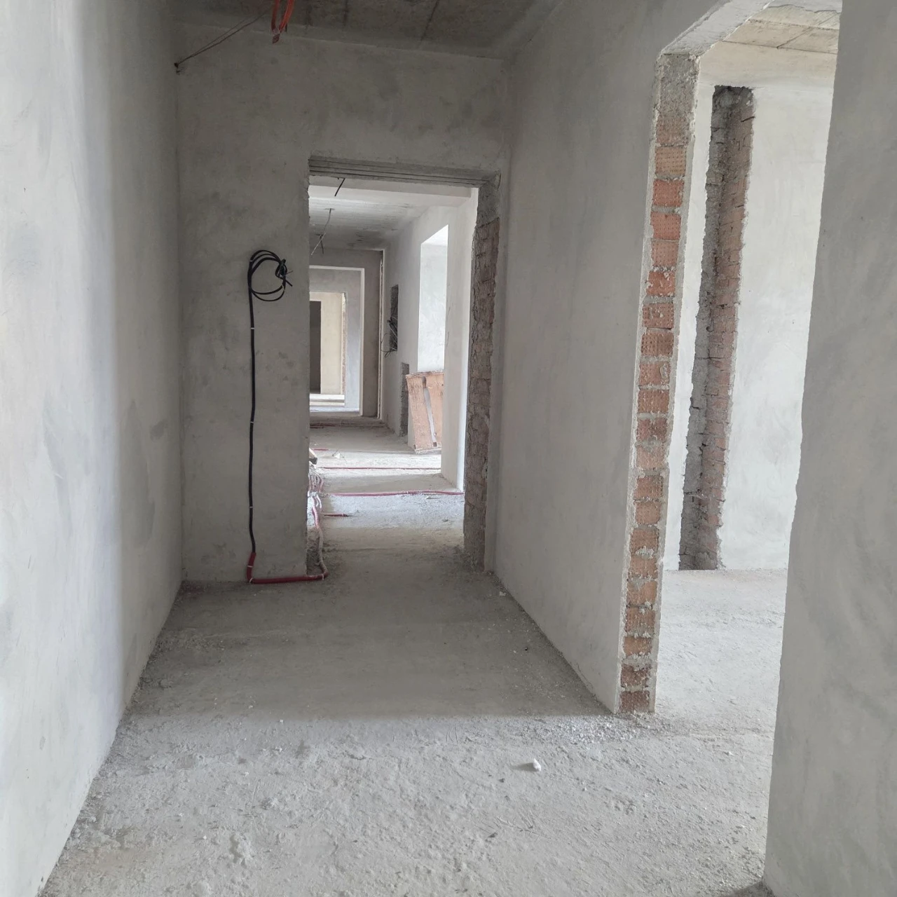 Ready 2-room apartment with underfloor heating, Cascade
