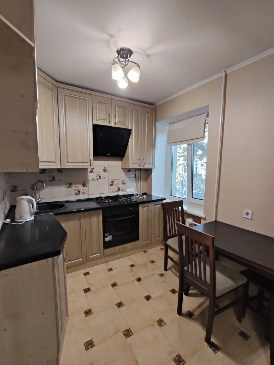 2-room apartment for sale with furniture and appliances