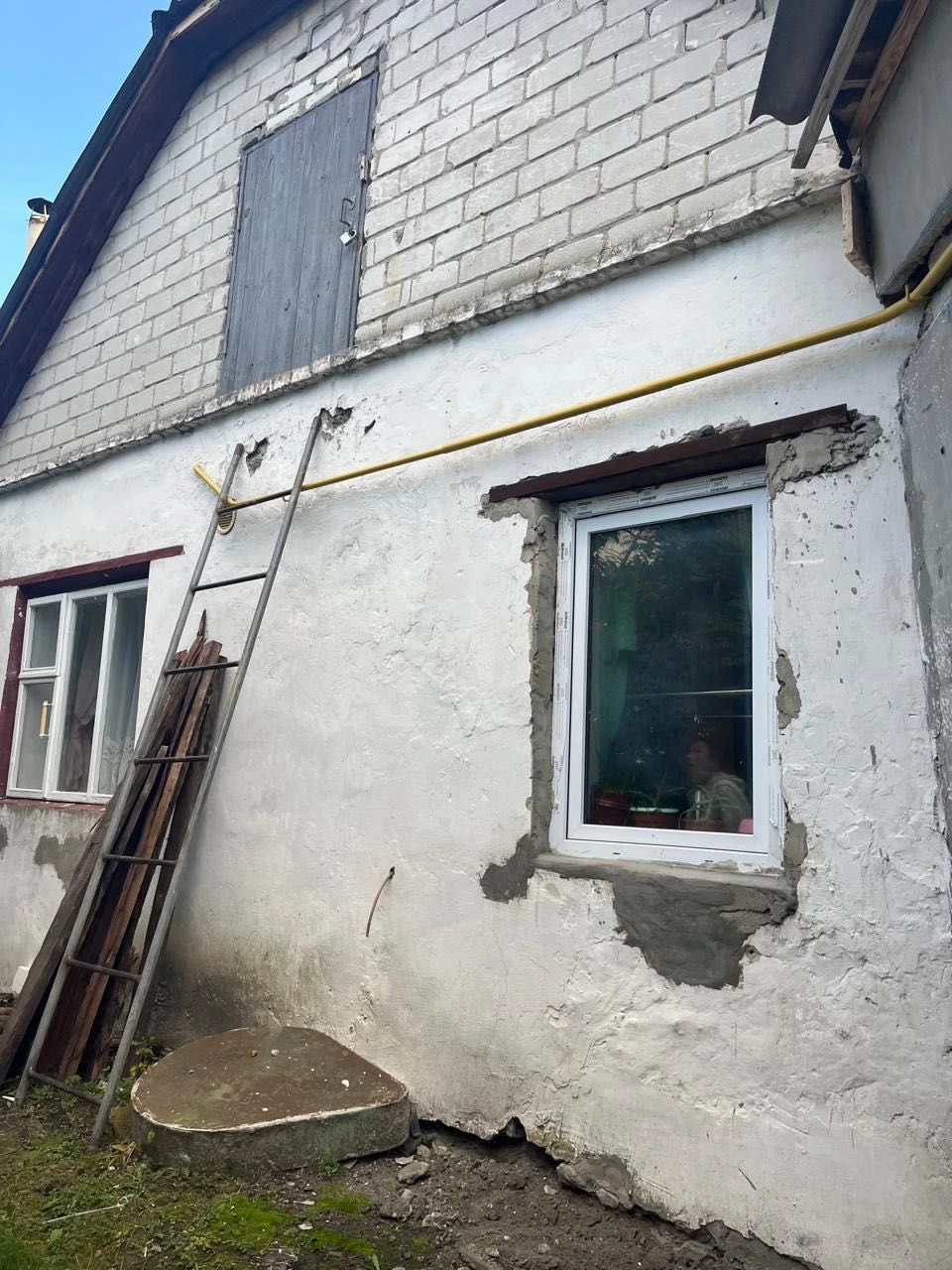 For Sale: House in Desniansky District
