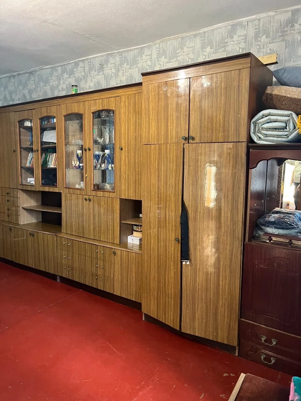 For Sale: House in Desniansky District