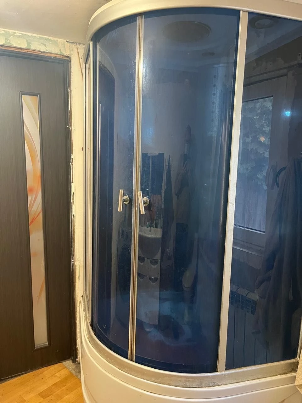 For Sale: House in Desniansky District