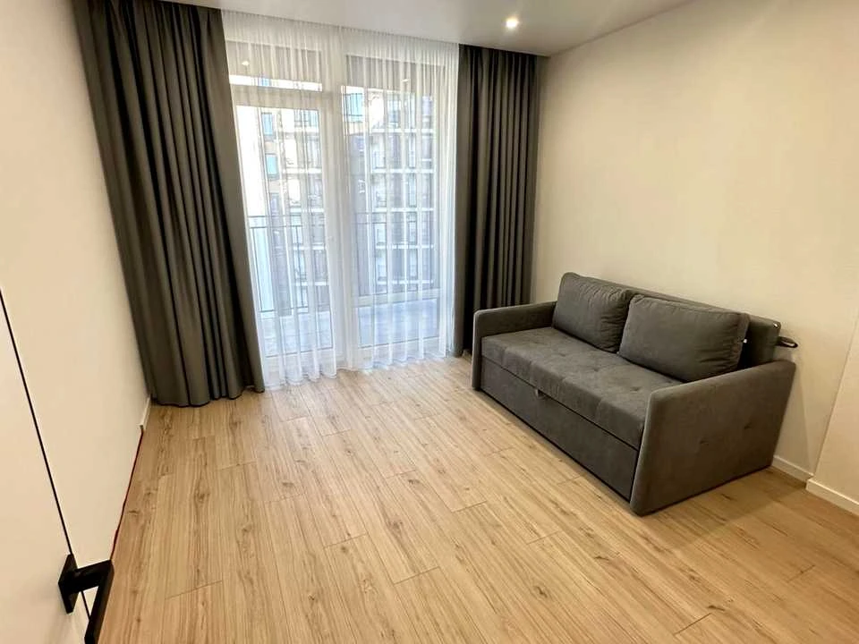 Apartment. Ivano-Frankivsk, вулиця Юліани Пелеши