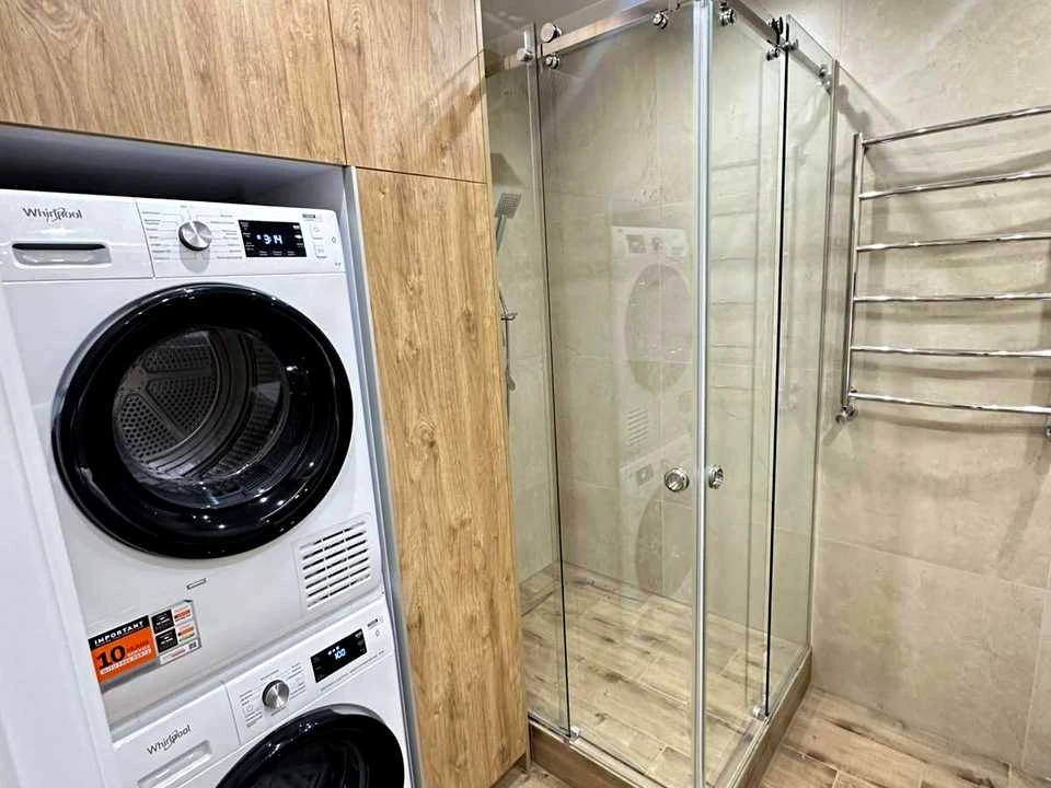 Apartment. Ivano-Frankivsk, вулиця Юліани Пелеши