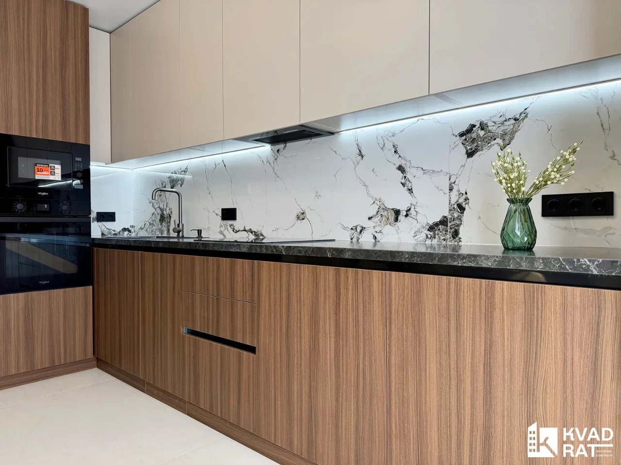 High-Quality One-Bedroom Apartment with River View