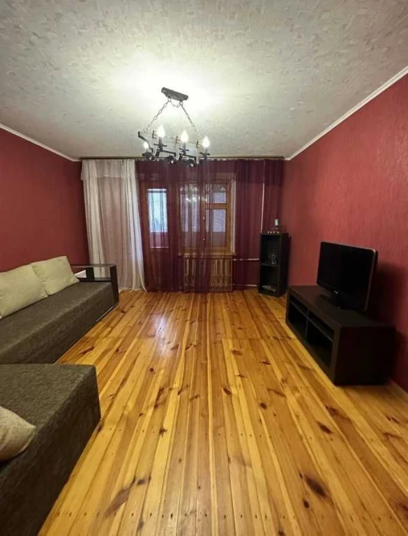 3 bedroom apartment on Chudnivska Street. New building