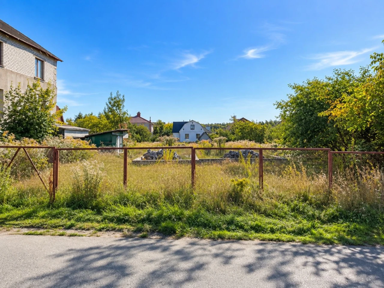 Land for development in Dovzhik