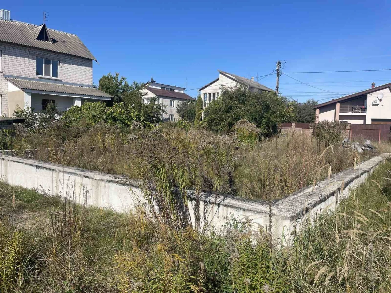 Land for development in Dovzhik