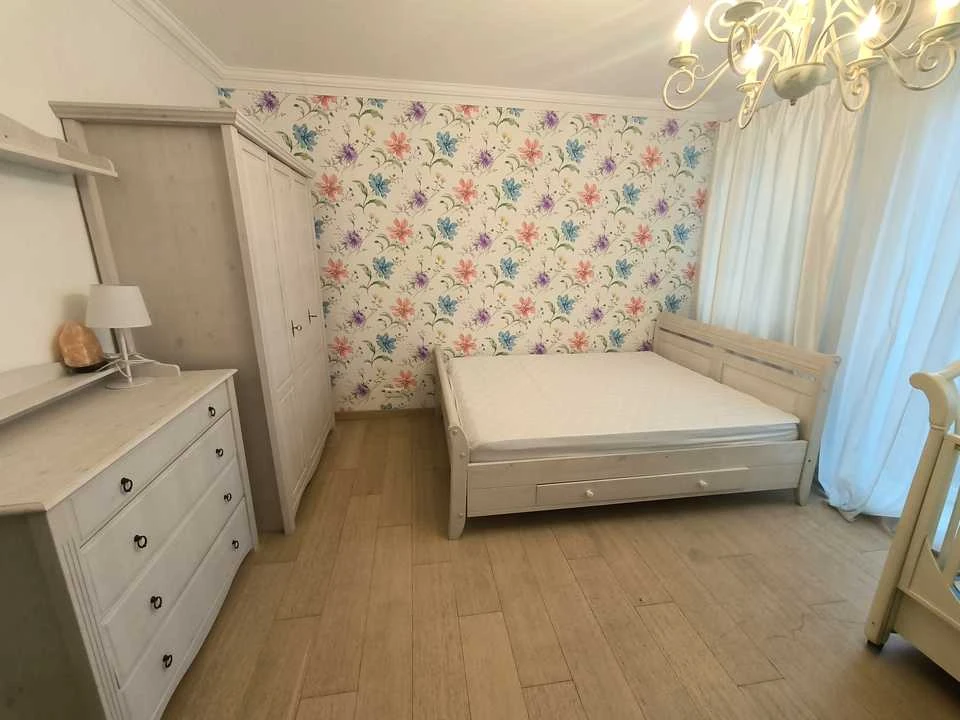 Apartment. Holosiivskyy Street, Kyiv