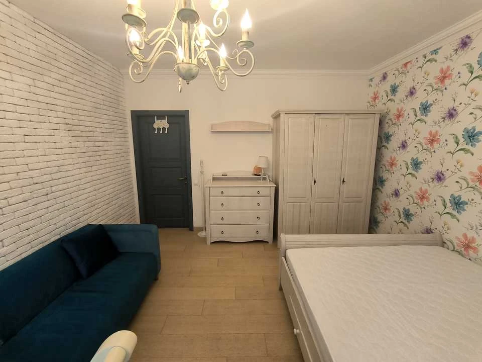 Apartment. Holosiivskyy Street, Kyiv