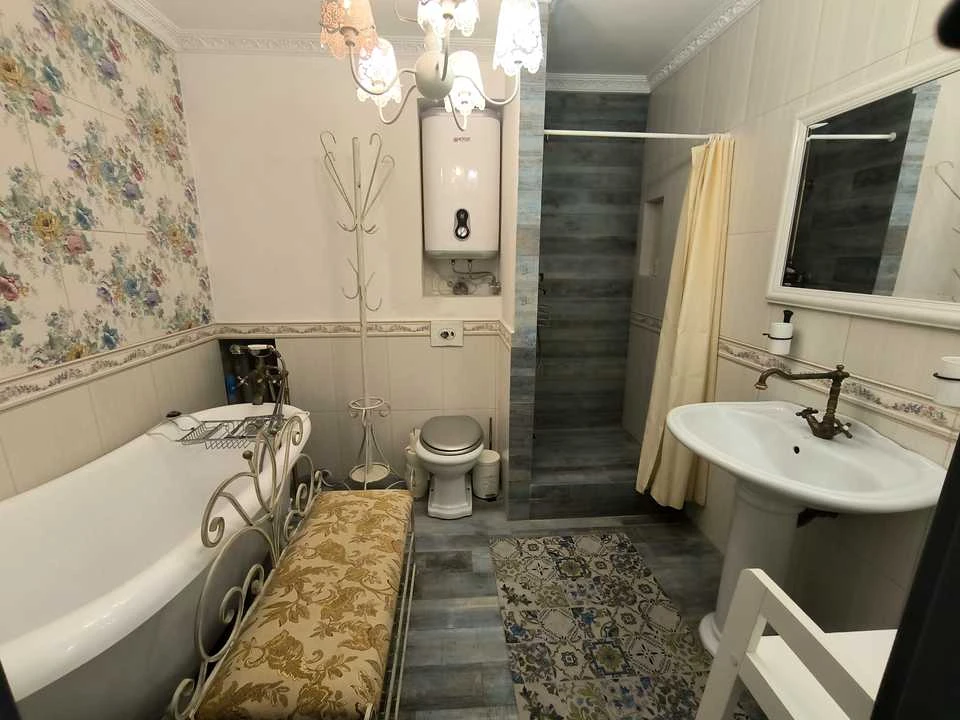 Apartment. Holosiivskyy Street, Kyiv
