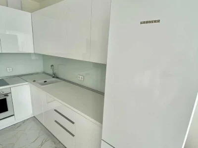 Apartment. Дніprovska naberezna, вул.