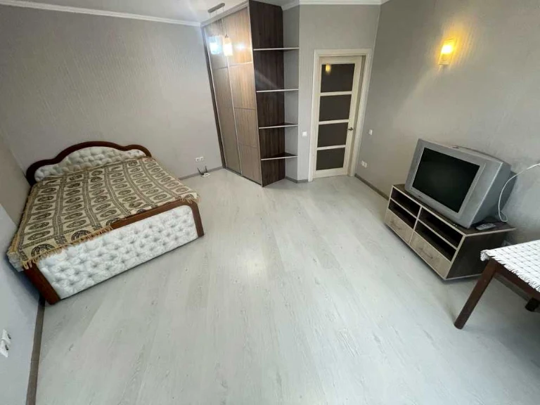 Apartment. Elizaveta Chvydar Street, Kyiv