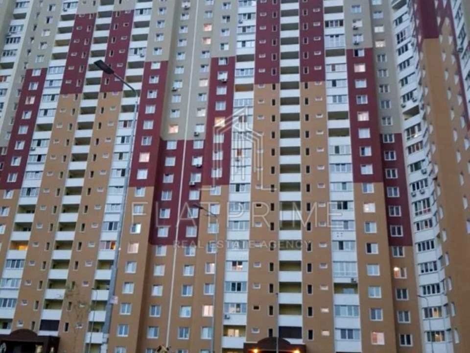 Квартира. Київ, Сергія Данченка вул.