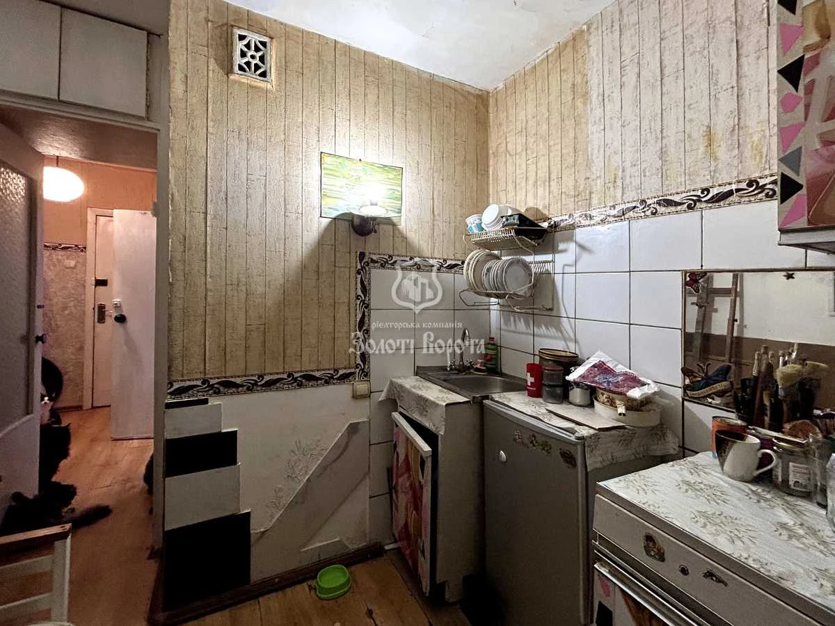 Apartment for sale (35.79 sq.m) in Kyiv, Шевченківський