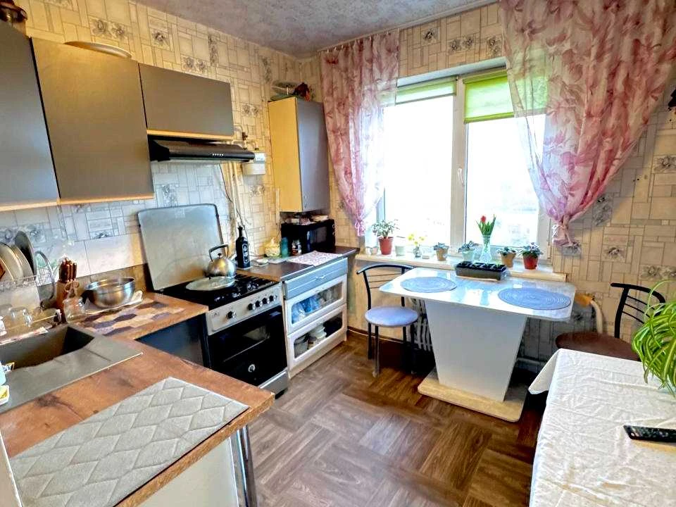 Квартира. Днепр, Паникахи ул., 77а/