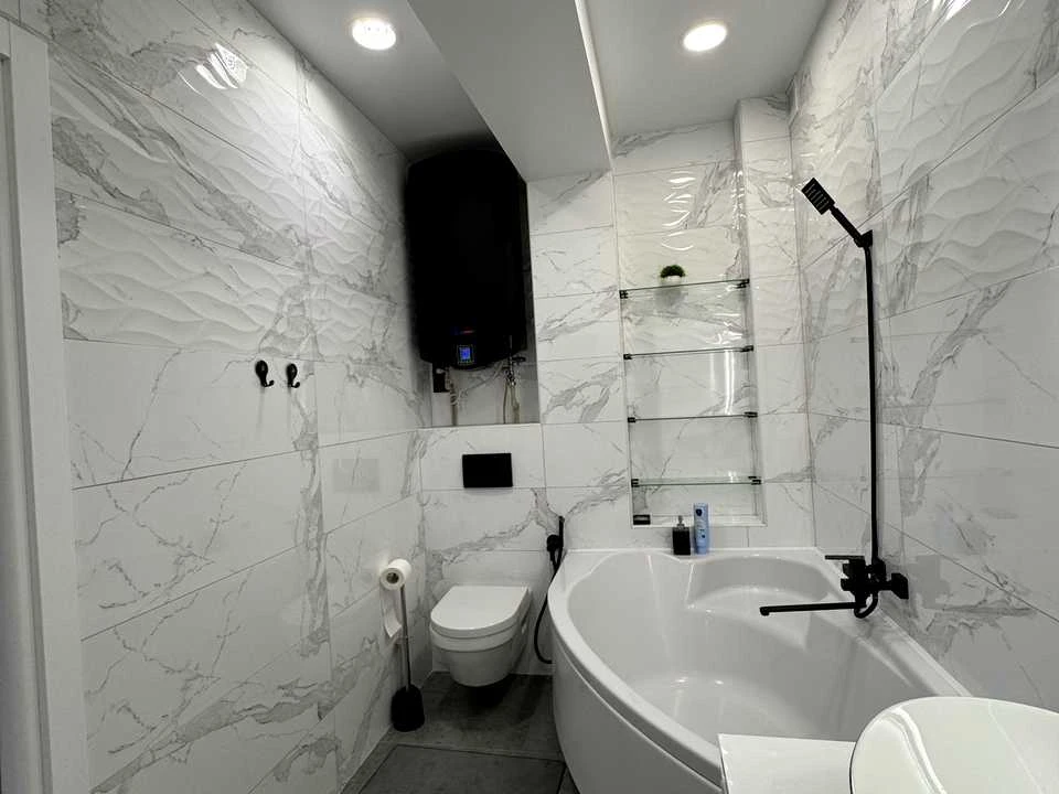 Apartment. Dnipro, Vadima Zhukova st.