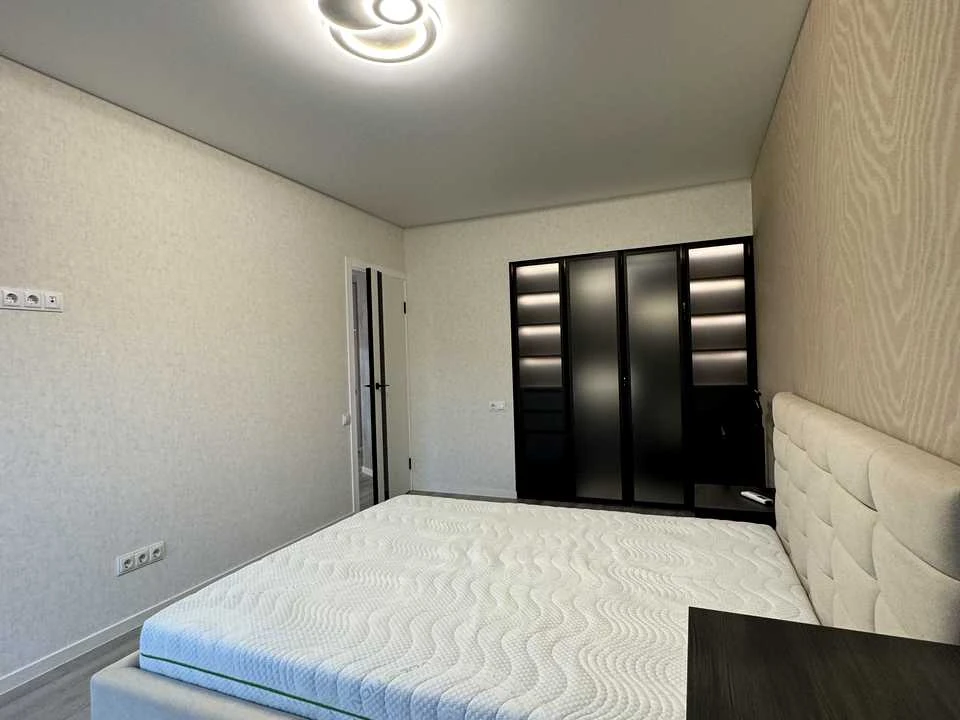 Apartment. Dnipro, Vadima Zhukova st.