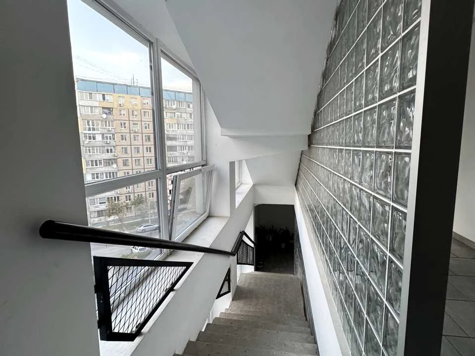Apartment. Dnipro, Vadima Zhukova st.
