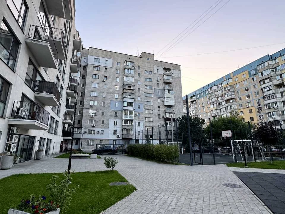 Apartment. Dnipro, Vadima Zhukova st.
