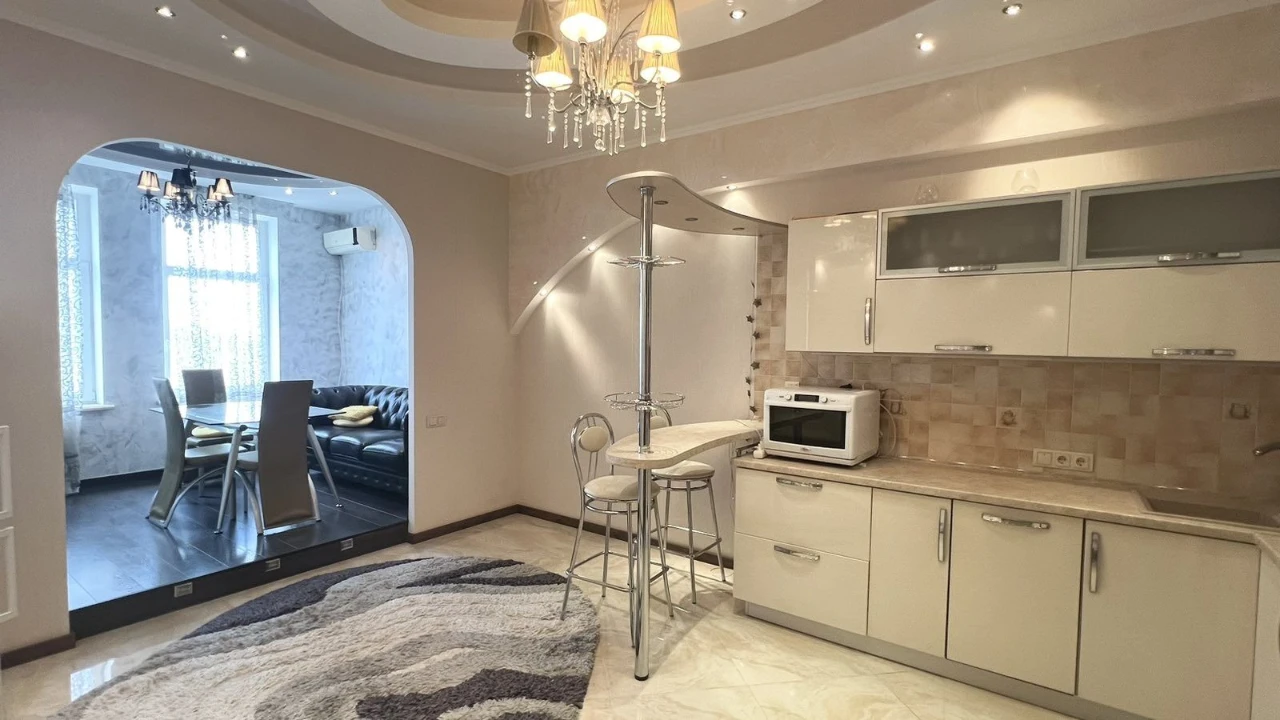 Продажа квартиры в центре Одессы / ЖК Мукачевский, 100 м