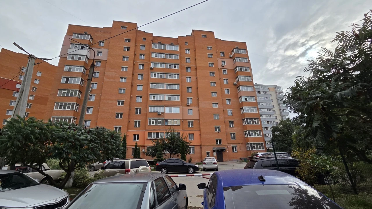 Two-room apartment on Ivan Sirka st., near Vist, 54 sq m