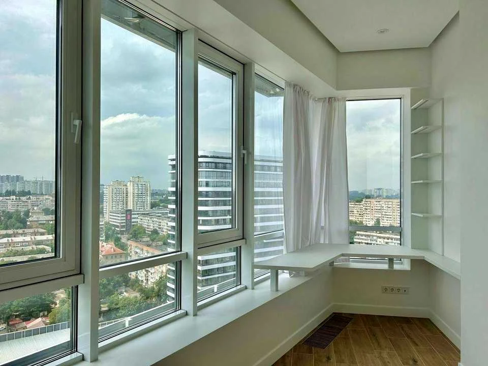 Apartment. Vasylkivska Street, Kyiv