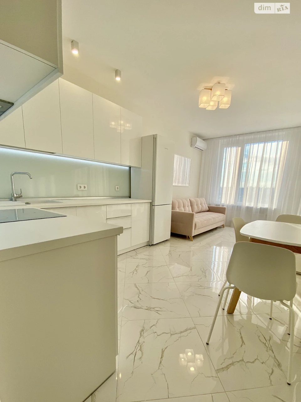 Long-Term Rental Apartment Осокорки