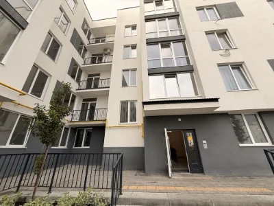 Sale of a 2-room apartment with partial renovation