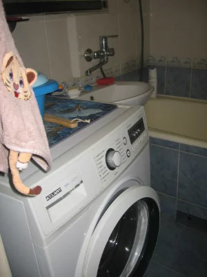 Продається квартира в Солом'янському районі, вулиця Воробева, 13в.