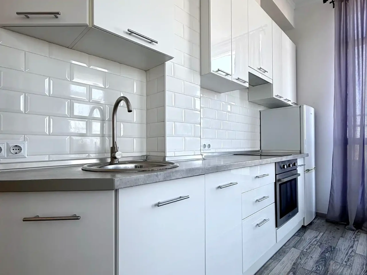 Продаж однокімнатної квартири 39 м² 18/18