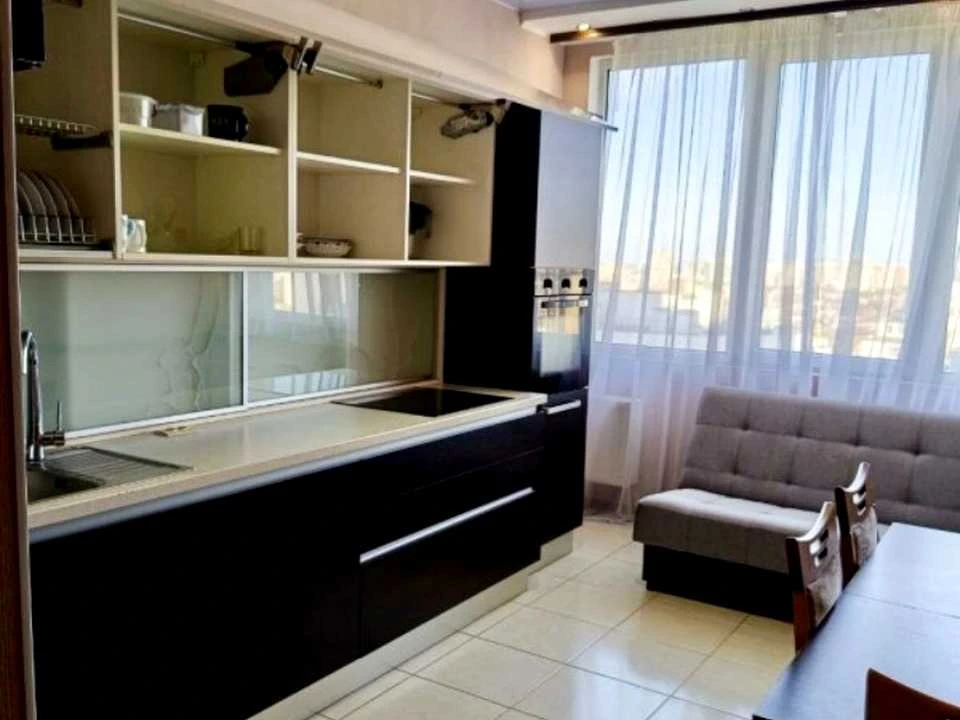 Apartment. Odessa, Lustdorfskaya Street