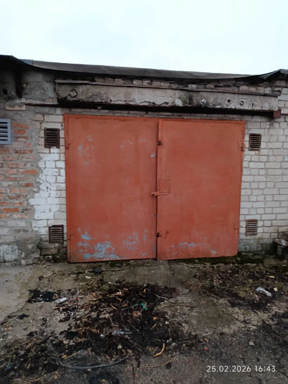 Продам капітальний гараж