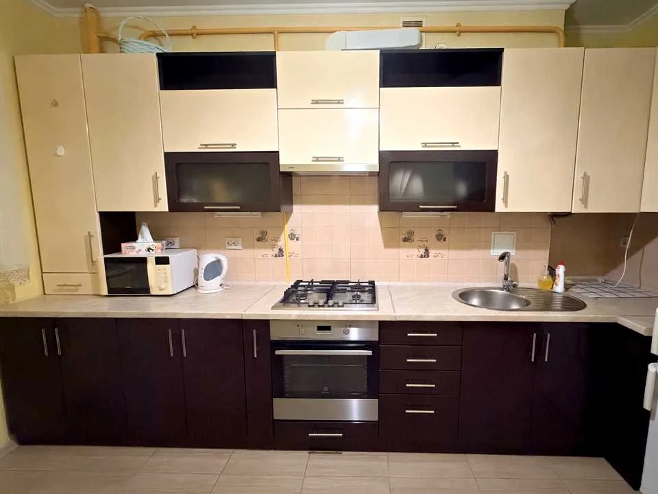 Apartment. Lviv, Pod Holoskom st.