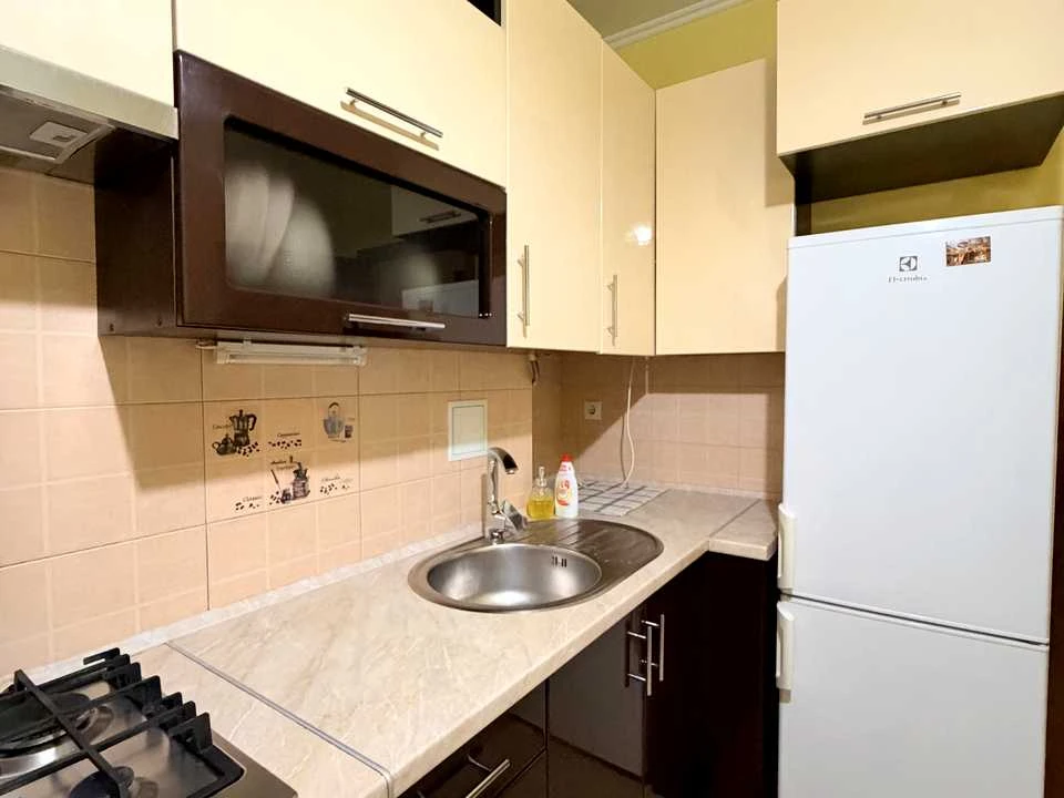 Apartment. Lviv, Pod Holoskom st.