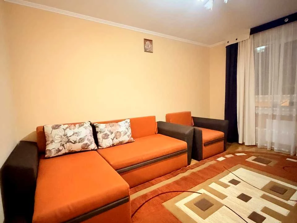 Apartment. Lviv, Pod Holoskom st.
