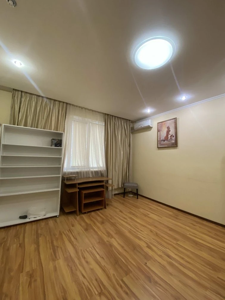 Apartment for Sale in Admiral Residence