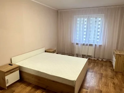 Оренда квартири 1-кімн. 43 м² 12/25 пов.