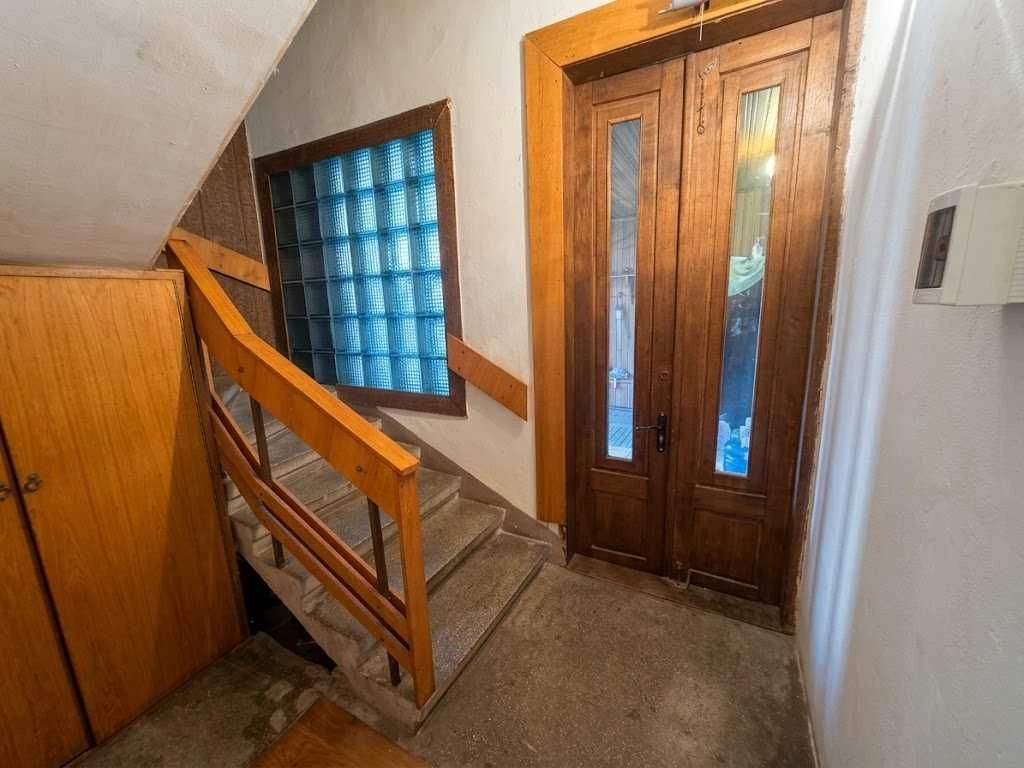 Продається півособняк і земельна ділянка 3.2 сот, Івано-Фран