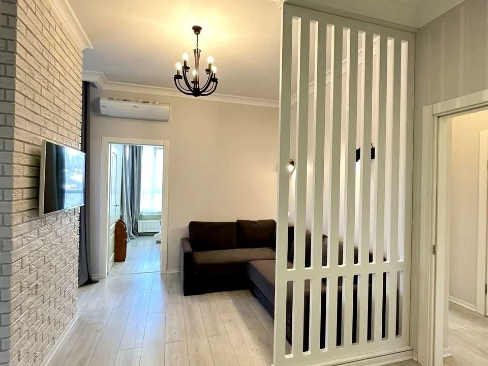 Apartment. John McKean st., Kyiv