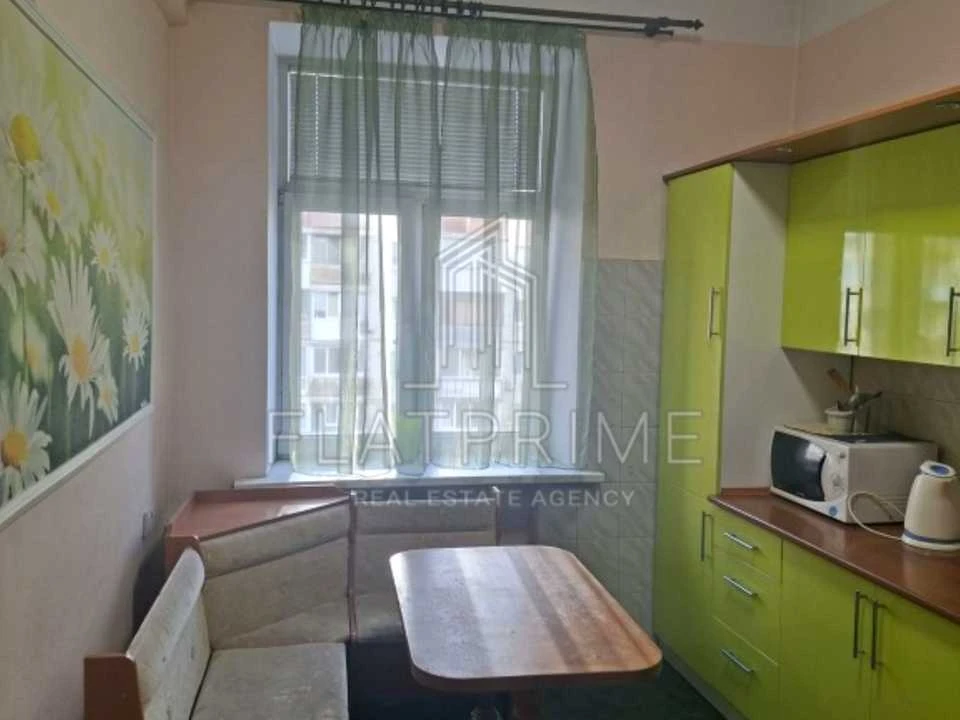Apartment. Large Vasylkivska Street, Kyiv