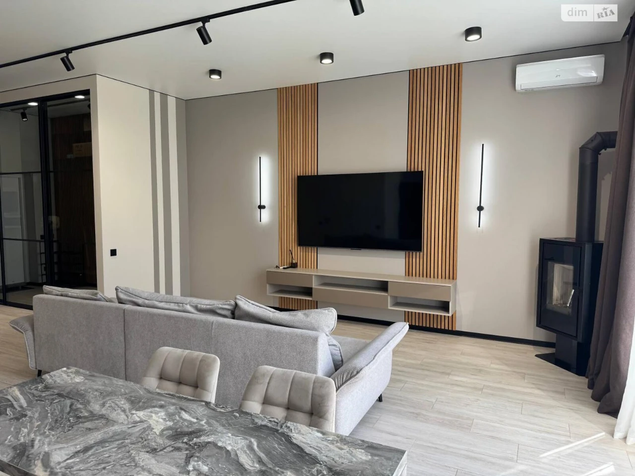 Long-Term Rental - Osoc House
