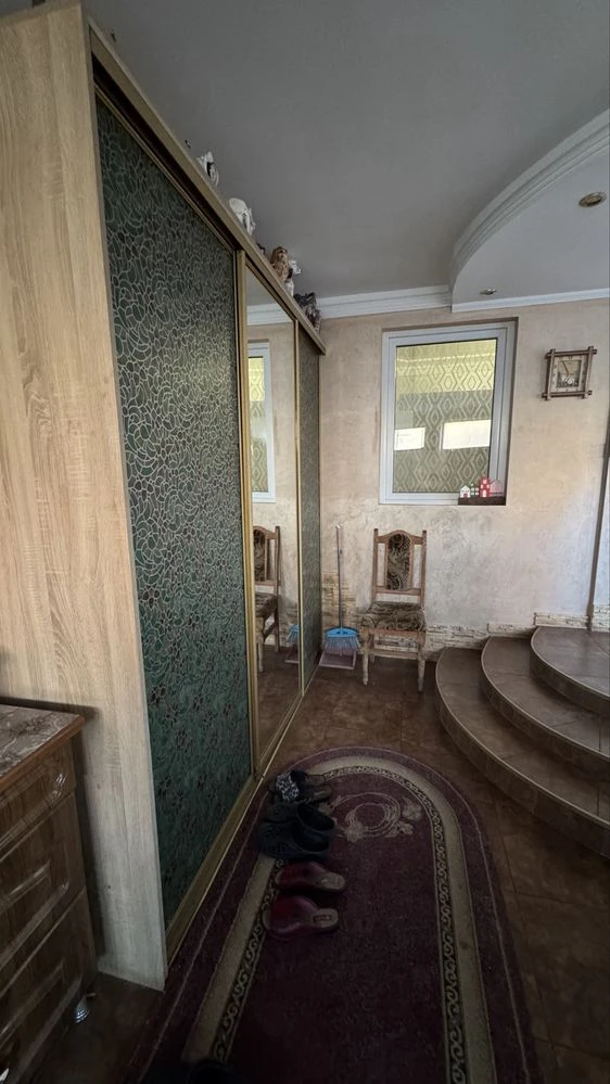 Продаж приватного будинку