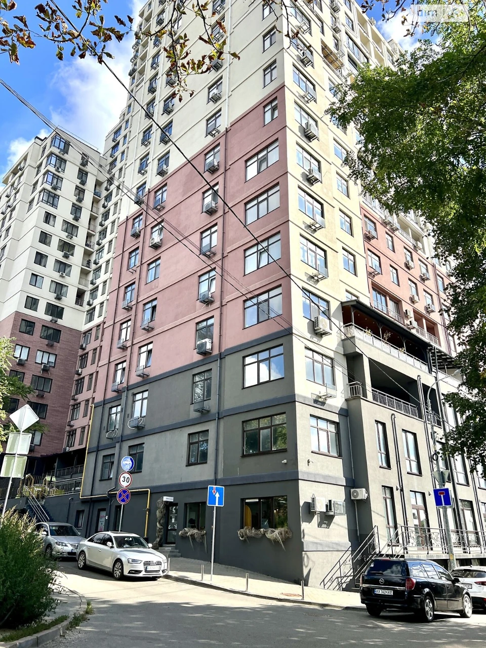 Продаж Квартира Лук'янівка