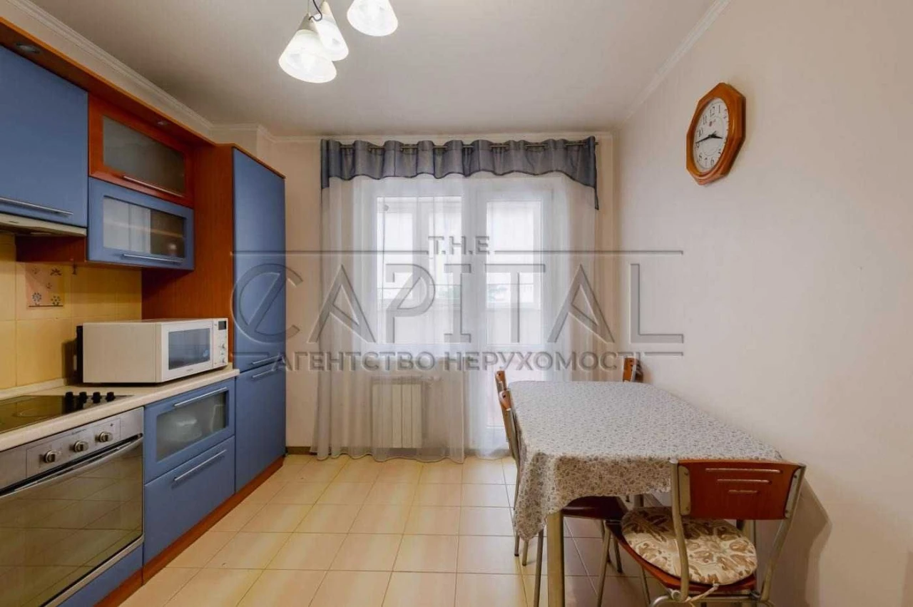 Продаж квартири вул. Тетянинська, 7 Солом'янський район
